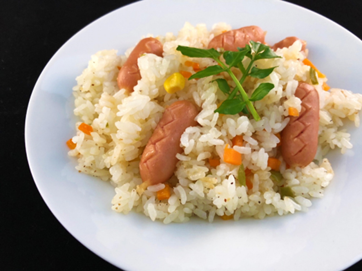 チーズでるソーセージ63g 画像