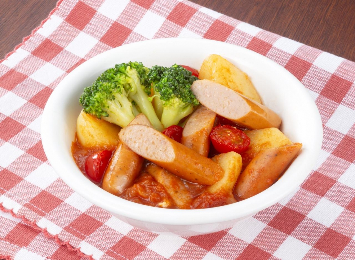 銀河のパリパリロングソーセージ　チーズ＆バジル108g 画像